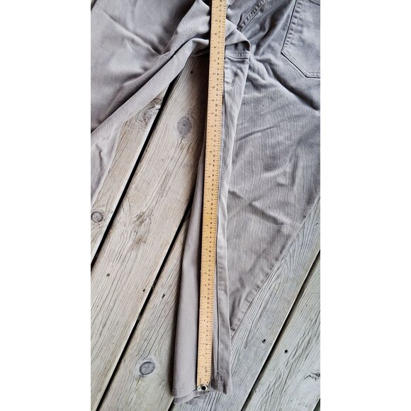 Gloria Vanderbilt Amanda Plus Size 22W Short Khaki Beige Pants 97% Cotton 3% Spa - Picture 9 of 9